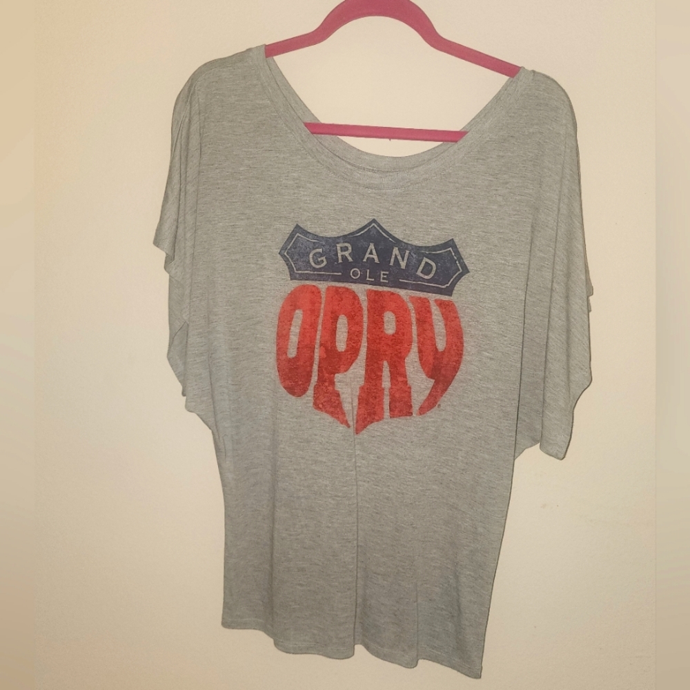 Heathered Gray Shirt Grand Ole Opry Tunic Top Nashville TN Size Medium NWT